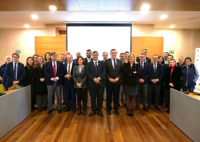 FOTO CÁTEDRA ECONOMIA SOCIAL